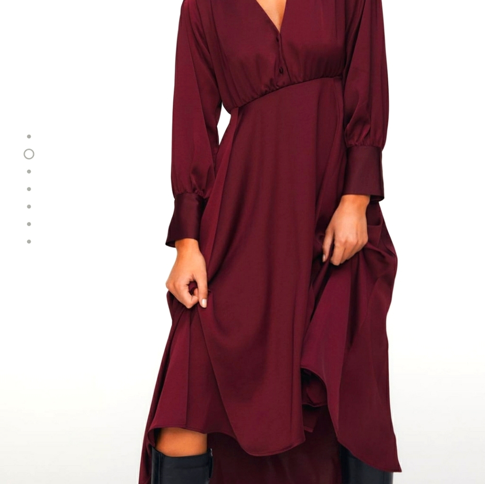 NWTs zara burgundy satin dress - Picture 8 of 9
